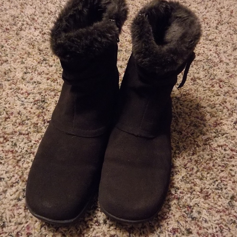 Naturalizer Boots